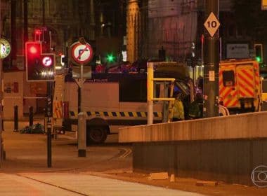 Polícia prende jovem por suspeita de participar do atentado em Manchester