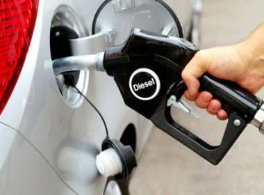 Preço do diesel tem 4ª queda semanal seguida, mas ainda não chegou ao consumidor