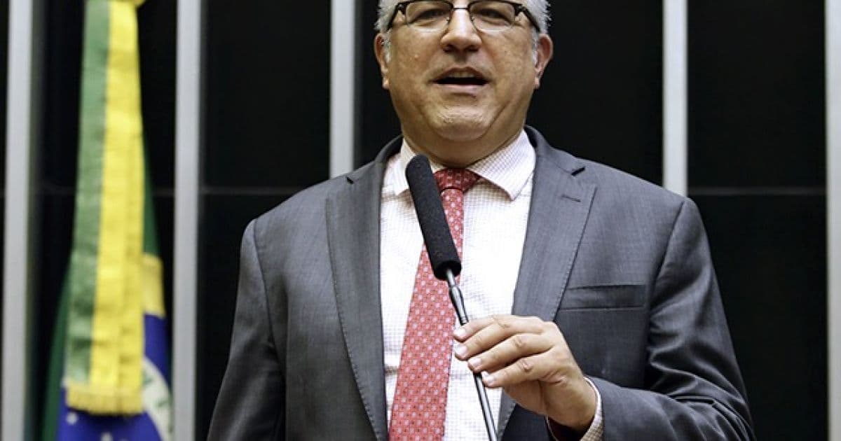 Deputado quer cota de 3% para trans em empresas