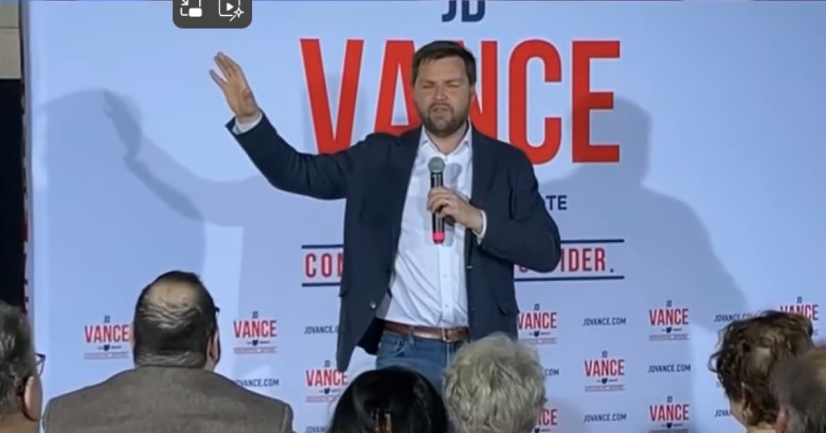 Trump anuncia J.D. Vance como vice na disputa pela Casa Branca