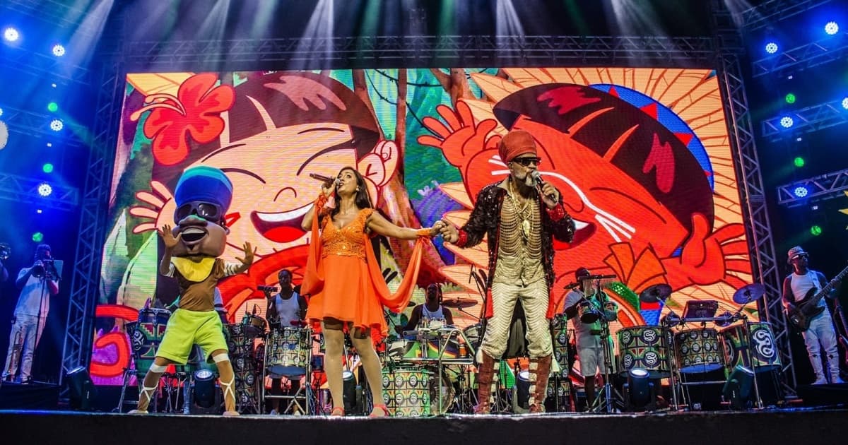 Carlinhos Brown leva Sarau Kids para Feira de Santana pela primeira vez