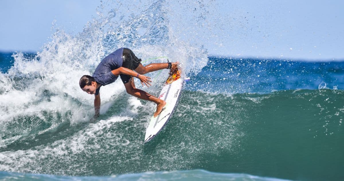Promessa baiana participa de Circuito Banco do Brasil de Surfe, em Stella Maris