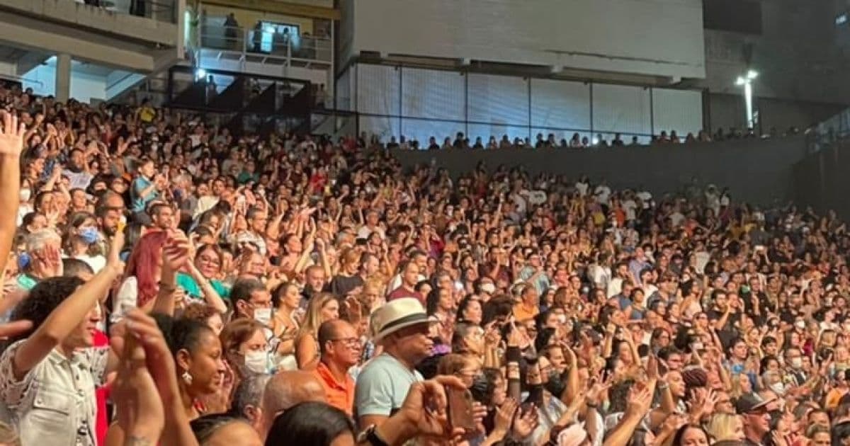 Baby do Brasil e Pepeu Gomes emocionam a Concha Acústica