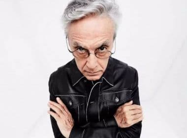 Caetano Veloso anuncia shows em Salvador