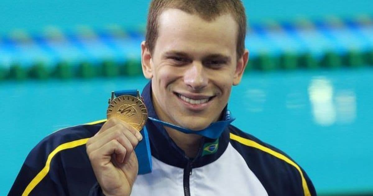 O campeão olímpico César Cielo apresenta palestra motivacional no Yacht Clube da Bahia