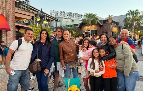Com a família, Adriano e Rebeca Rangel aproveitam dias na Flórida 