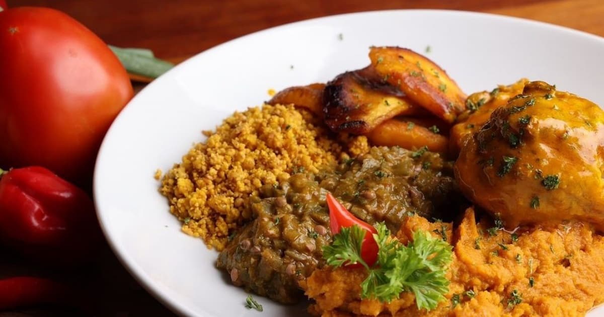 Não tem convite? Saiba onde comer caruru no mês de setembro em Salvador