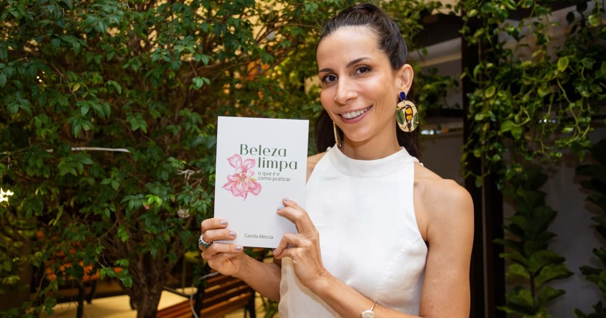Camila Meccia reúne convidados no Shopping Barra para lançamento de livro; confira fotos 