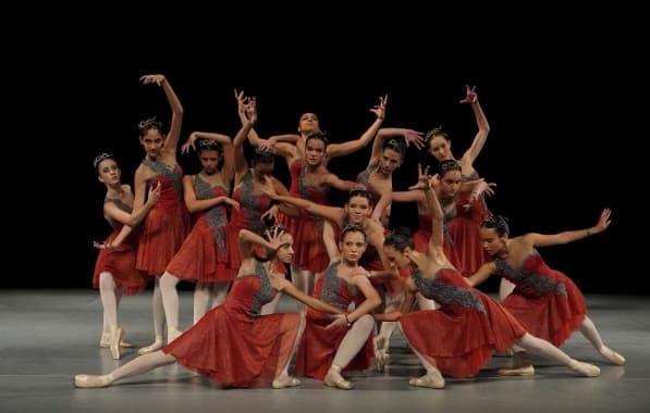 Jovens baianas se destacam em concurso Latino-Americano de Ballet e ganham 20 medalhas