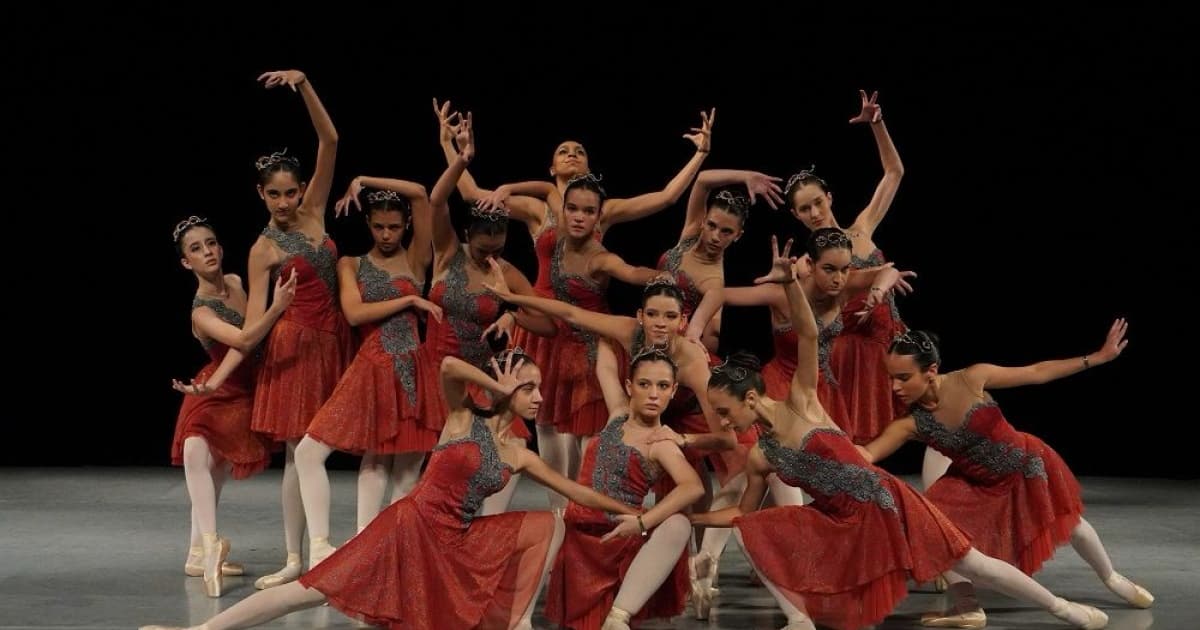 Jovens baianas se destacam em concurso Latino-Americano de Ballet e ganham 20 medalhas