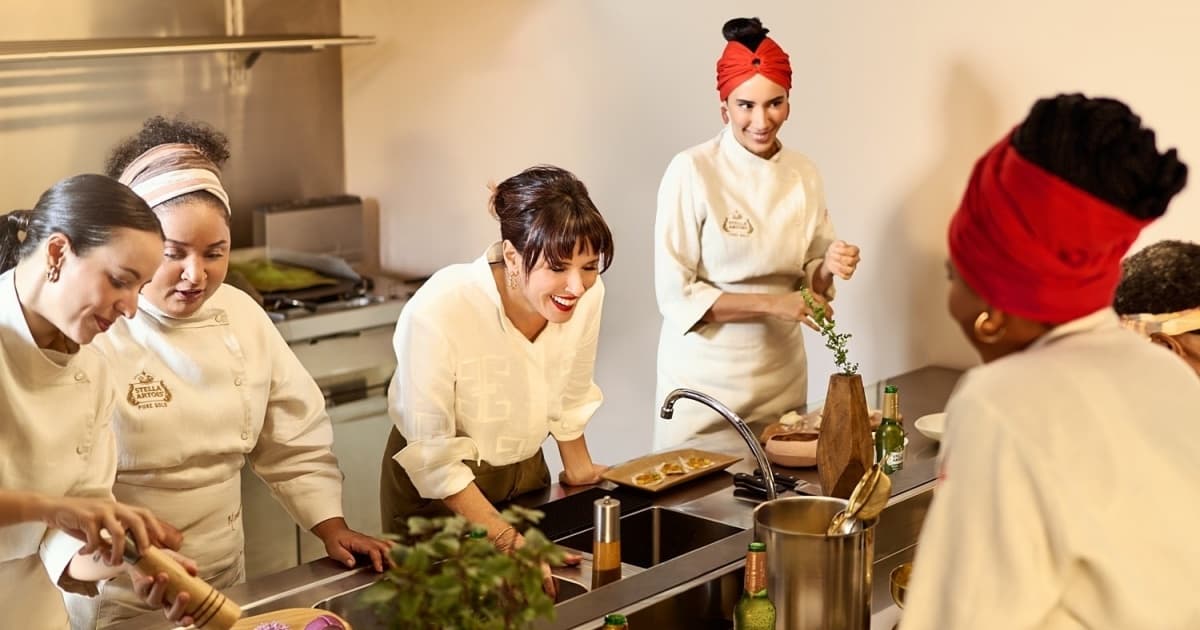 Stella Pure Gold e Gastromotiva oferecem curso gratuito para mulheres baianas na área da gastronomia