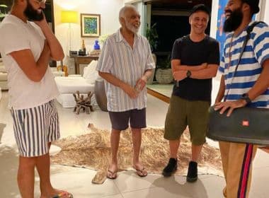 Russo Passapusso e Beto Barreto têm encontro com Gilberto Gil na Bahia