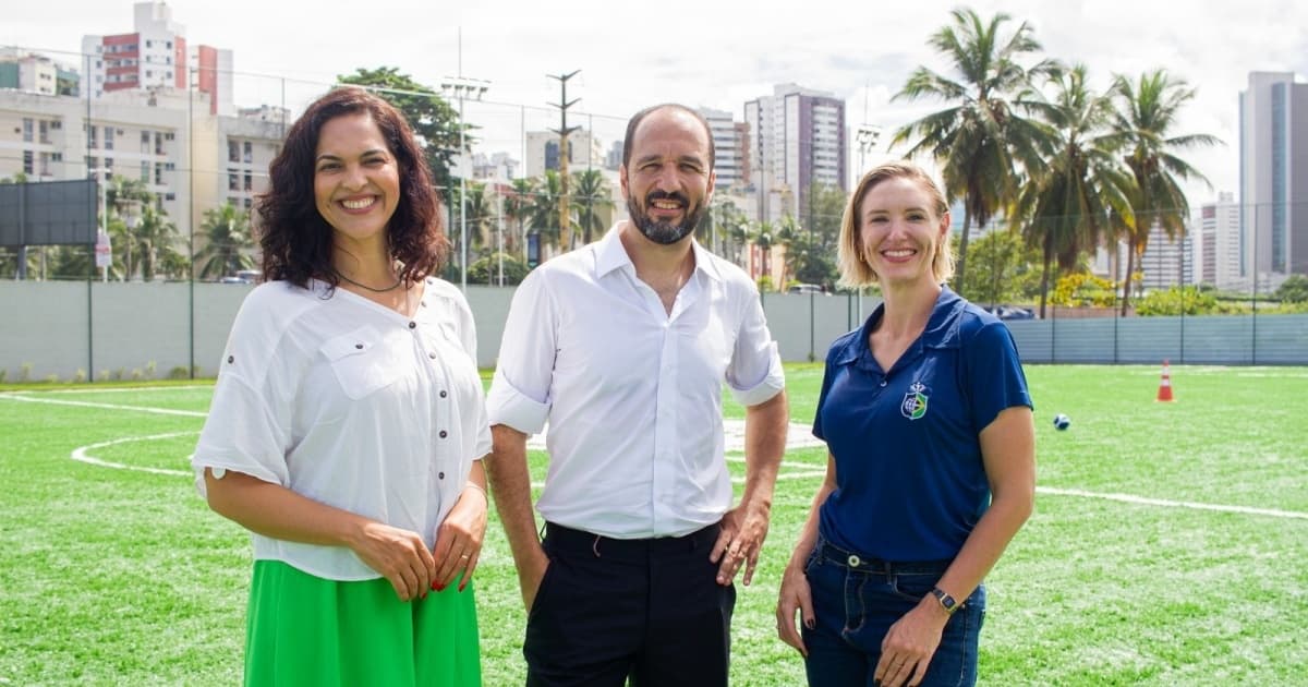 Escolas bilíngues realizam evento em homenagem ao Dia das Mães 