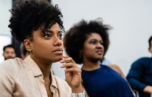 Seminário vai discutir racismo no ambiente empresarial acontece na Associação Comercial da Bahia