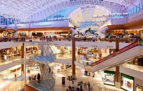Shoppings de Salvador e Lauro de Freitas funcionarão em horário especial no período junino