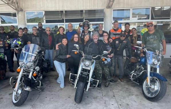 Proprietários de motos Harley Davidson realizam noite do cinema no Salvador Shopping