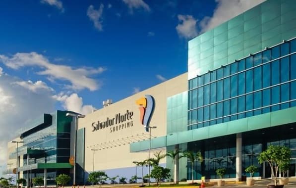 Salvador Norte Shopping promove feira literária com títulos a preço único de R$ 15