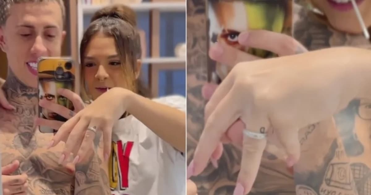 Atriz Mel Maia faz tatuagem em homenagem ao namorado MC Daniel