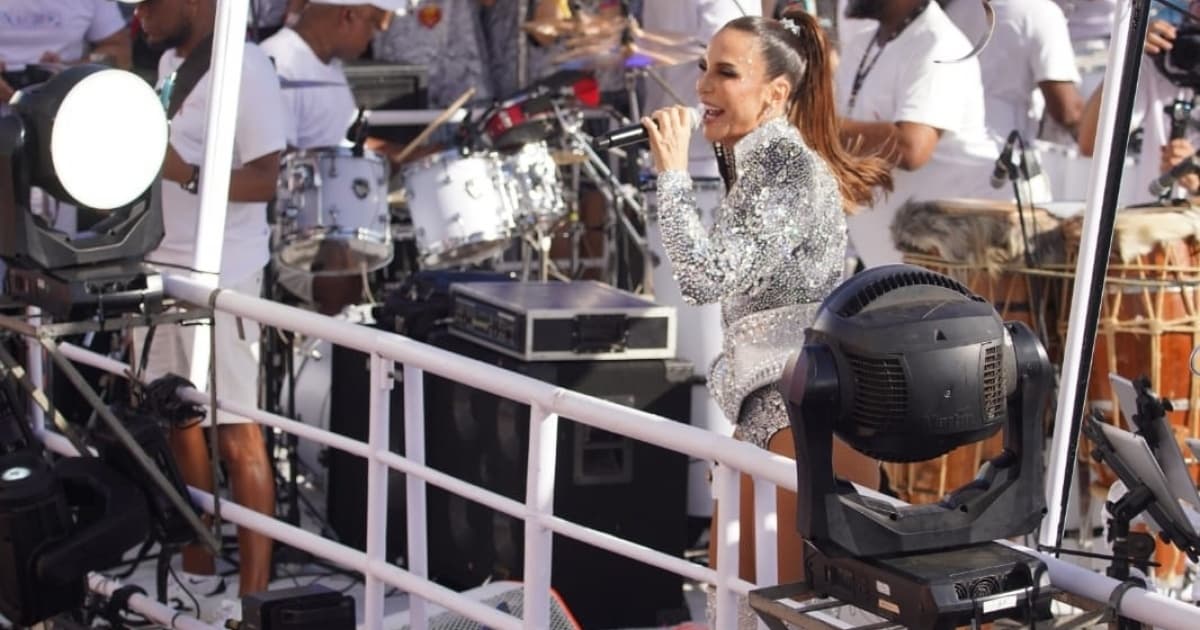 Ivete promete dar celular novo para folião roubado e o convida para trio: "Dê uma cervejinha pra ele se acalmar"