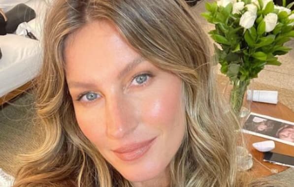 Gisele Bündchen fala pela primeira vez sobre o término com o jogador Tom Brady:  “É como uma morte e um renascimento”