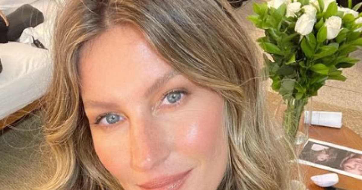 Gisele Bündchen fala pela primeira vez sobre o término com o jogador Tom Brady:  “É como uma morte e um renascimento”