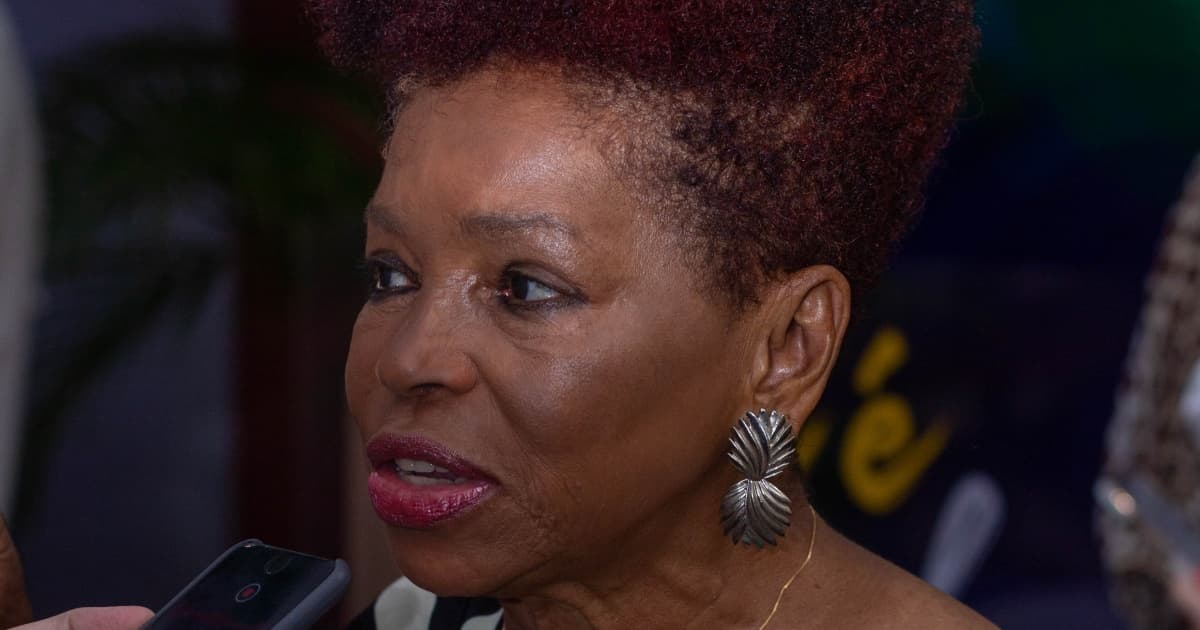 Wanda Chase fala sobre como foi apresentar a volta do carnaval: “Era um grito de liberdade”