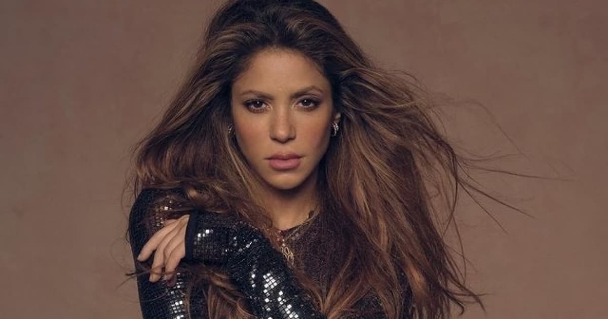 Depois de ganhar o prêmio de Mulher do Ano, Shakira faz discurso sobre traição: “O importante é ser fiel a si mesma” 