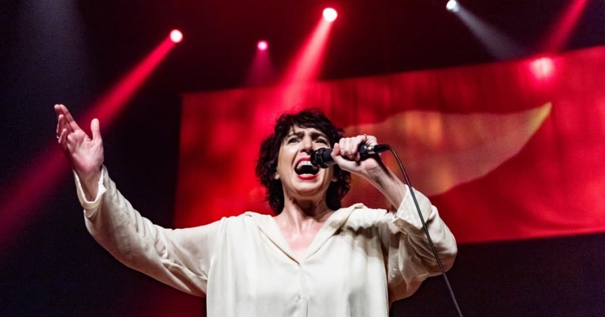 Adriana Calcanhotto apresenta hoje show em homenagem a Gal Costa na Concha