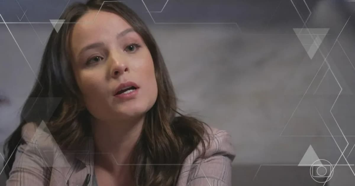 VÍDEO: Larissa Manoela expõe briga com os pais e choca ao revelar situação financeira
