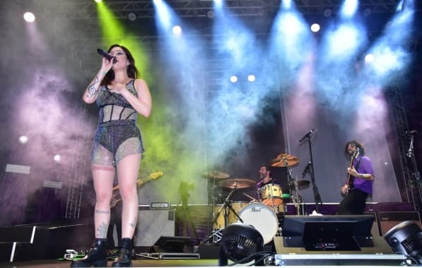 Com Largo da Mariquita lotado, Pitty faz show histórico no Festival da Primavera