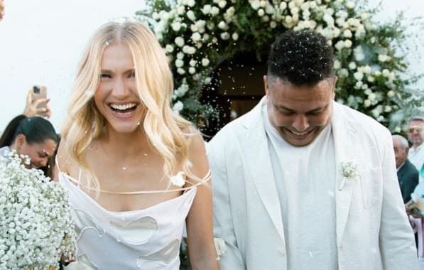 Ronaldo Fenômeno se casa com Celina Locks em Ibiza