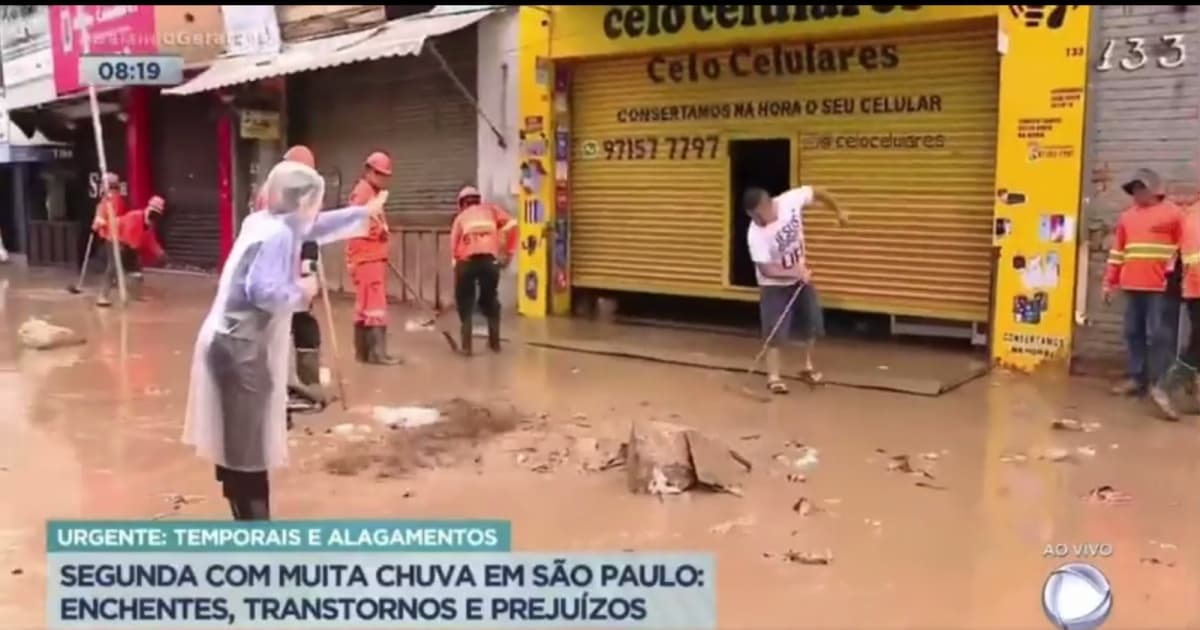 VÍDEO: Homem joga lama em repórter da Record TV ao vivo