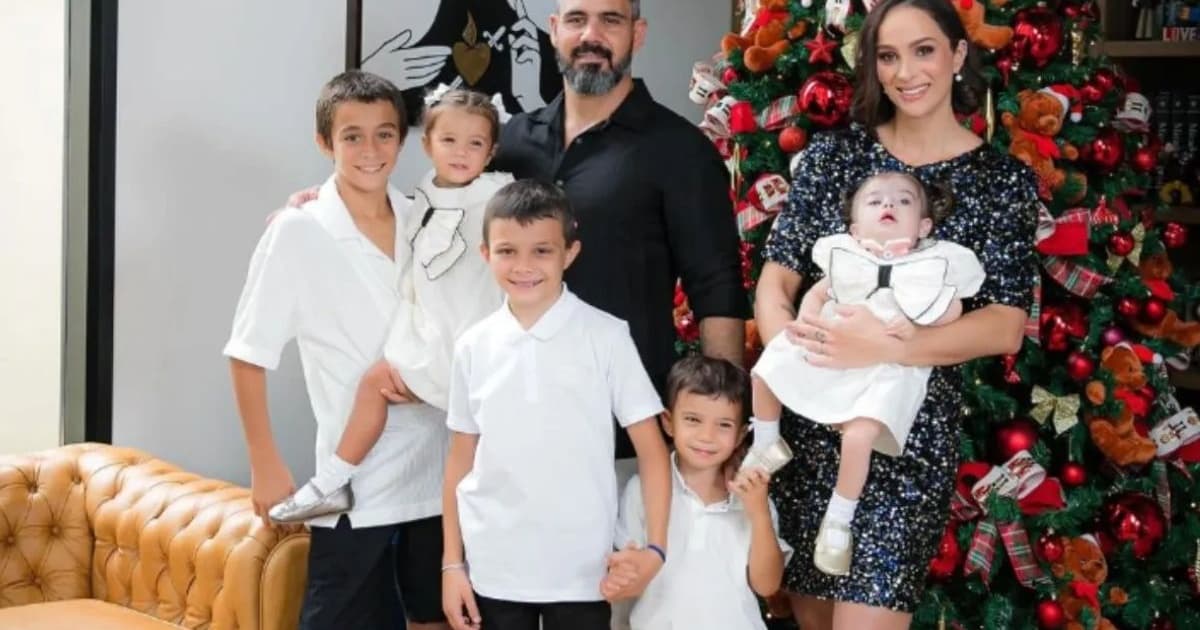 Letícia Cazarré e família