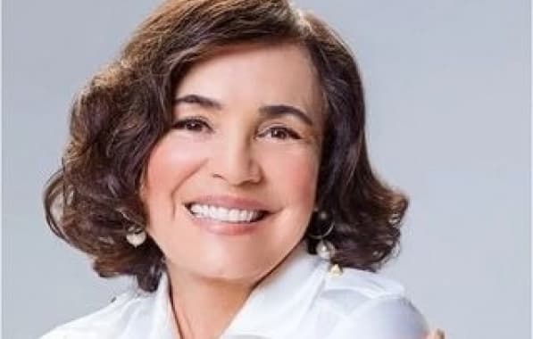 Regina Duarte publica fake news sobre vacina contra a Covid-19 