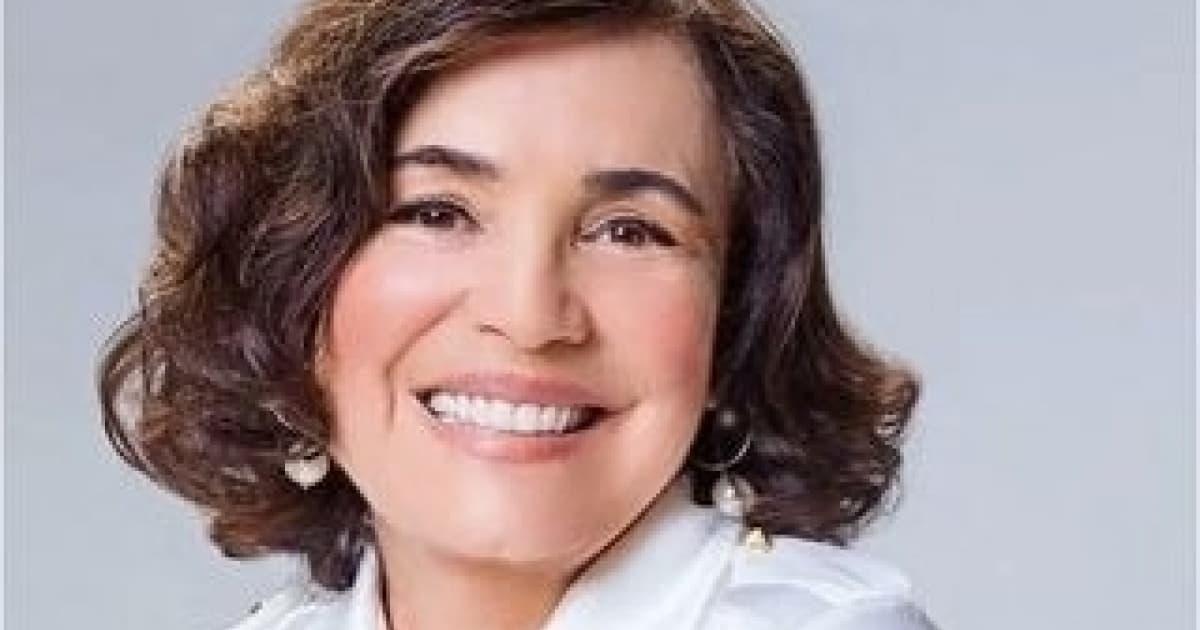 Regina Duarte publica fake news sobre vacina contra a Covid-19 