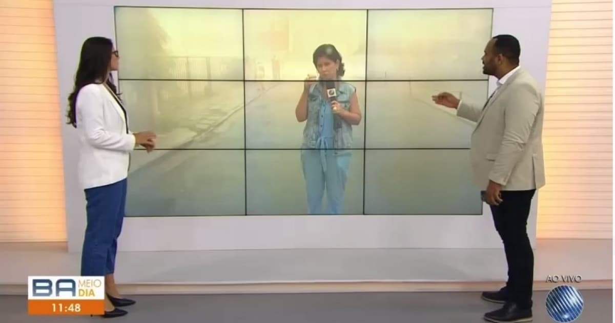 VÍDEO: Adriana Oliveira passa perrengue durante entrada ao vivo 