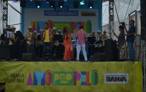 Orquestra Baile Renascer leva alegria ao Largo Pedro Archanjo, no Pelourinho 