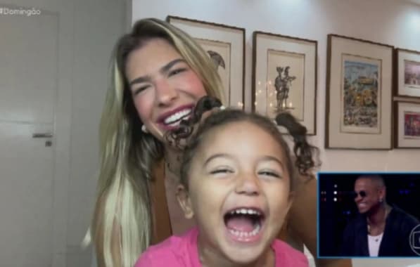 VÍDEO: Liz encanta em recado para Léo Santana durante aparição surpresa no Domingão