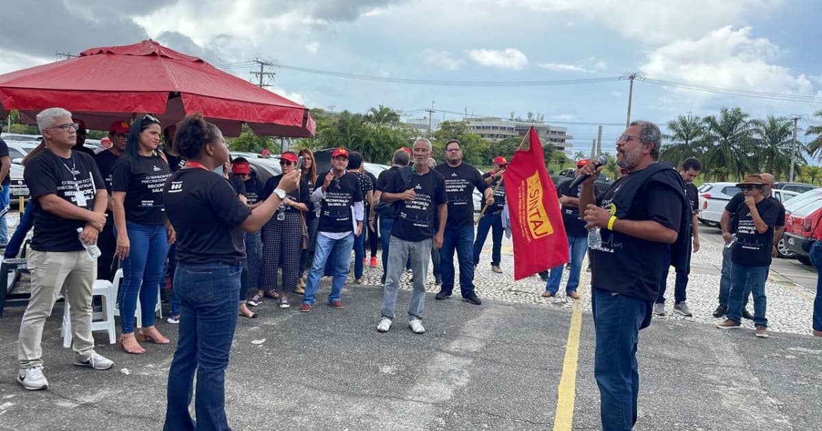 Trabalhadores dos serviços auxiliares do judiciário baiano fazem paralisação e podem decretar greve