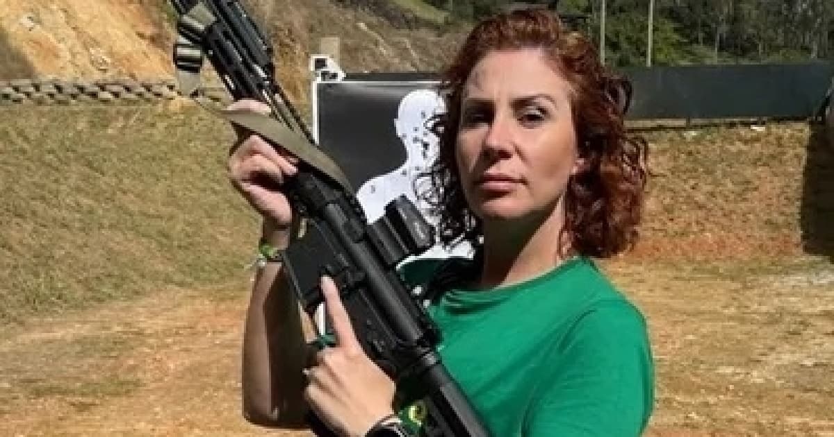 Moraes determina apreensão de armas, passaporte e celular de Zambelli