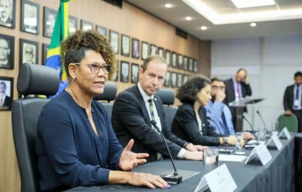 Seades e Ministério da Justiça assinam parceria para ampliação do Corra pro Abraço