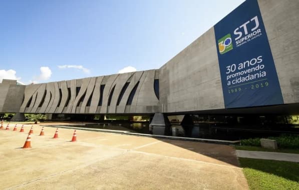 STJ permite alunos calouros a pagarem mensalidade mais cara do que veterano