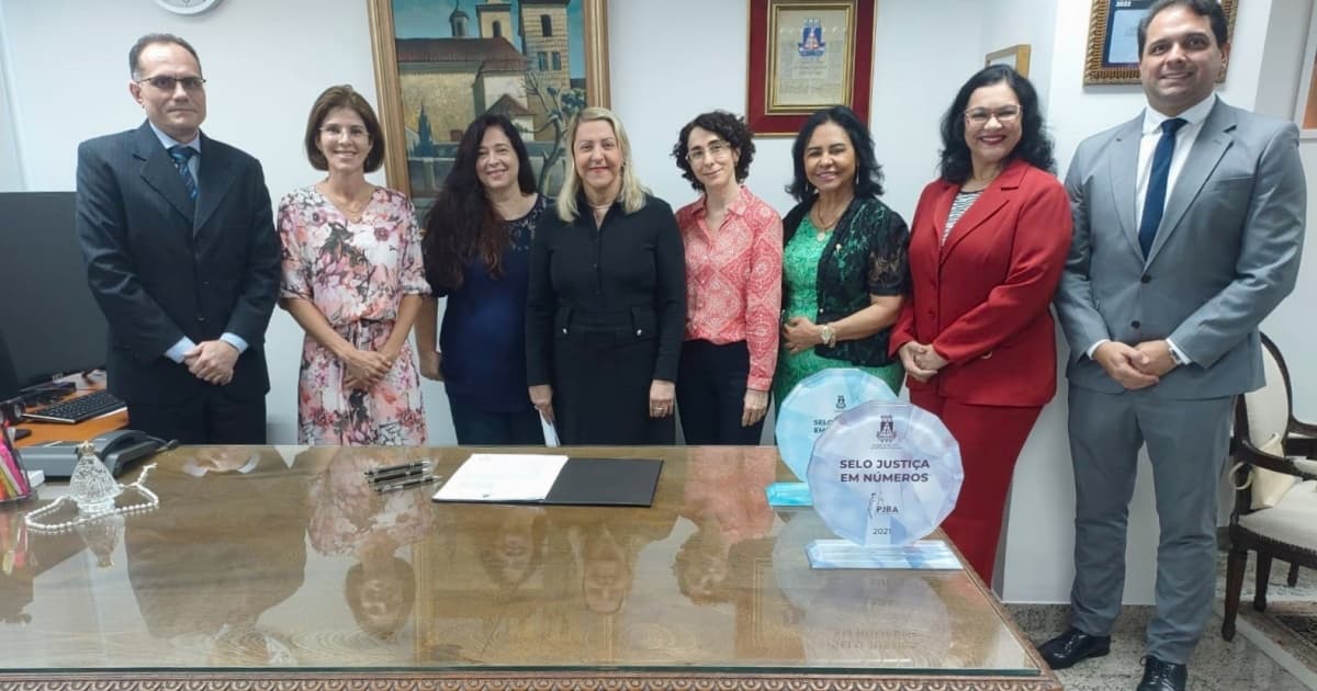 Termo de cooperação é renovado e 3ª Vara de Violência contra Mulher permanecerá em universidade de Salvador