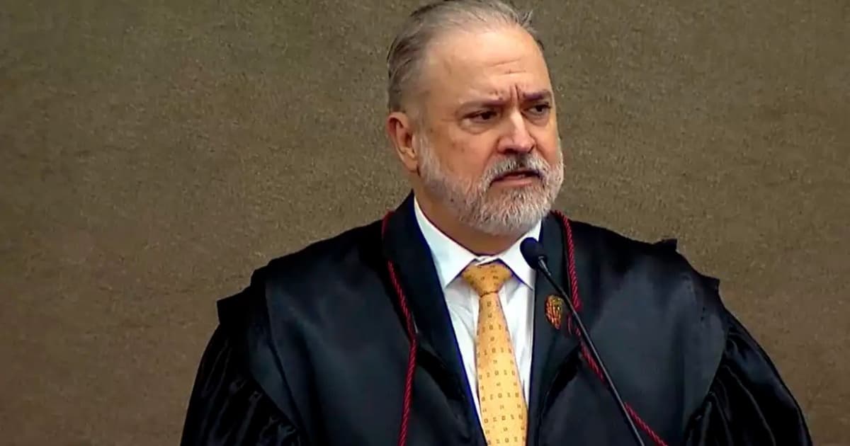 Ex-PGR, Augusto Aras avalia propostas para atuar em escritório de advocacia com sede em Brasília e três capitais 