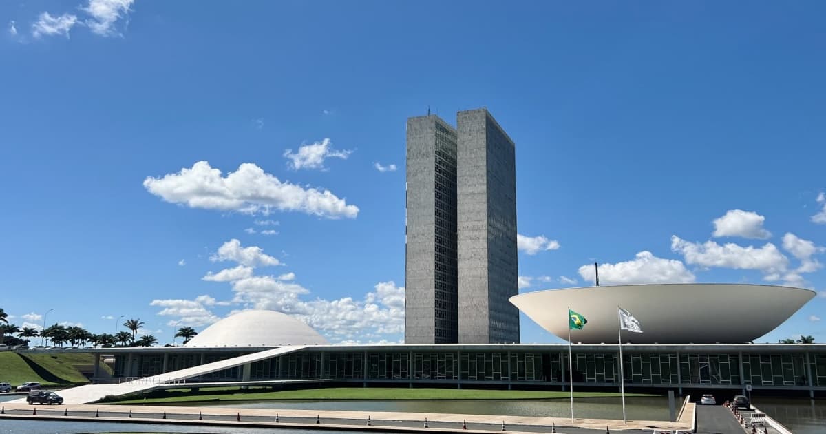 fachada do senado em brasília