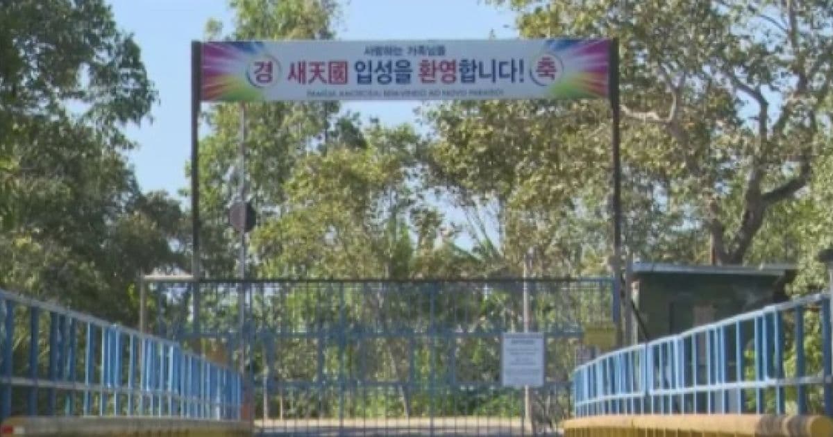 Formosa do Rio Preto: Corpos de crianças coreanas são sepultados em vila