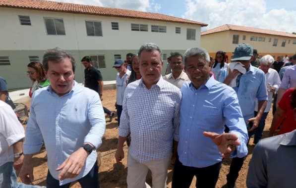 Santo Amaro: Jerônimo Rodrigues e Rui Costa fazem última vistoria em empreendimentos do Minha Casa, Minha Vida 