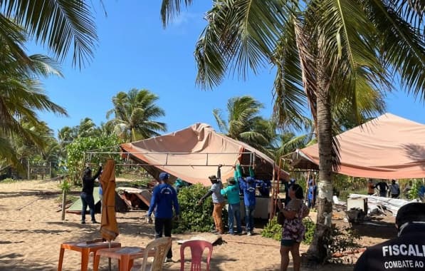 Camaçari: Ação de retirada de barracas de praia causa revolta de comerciantes em Itacimirim