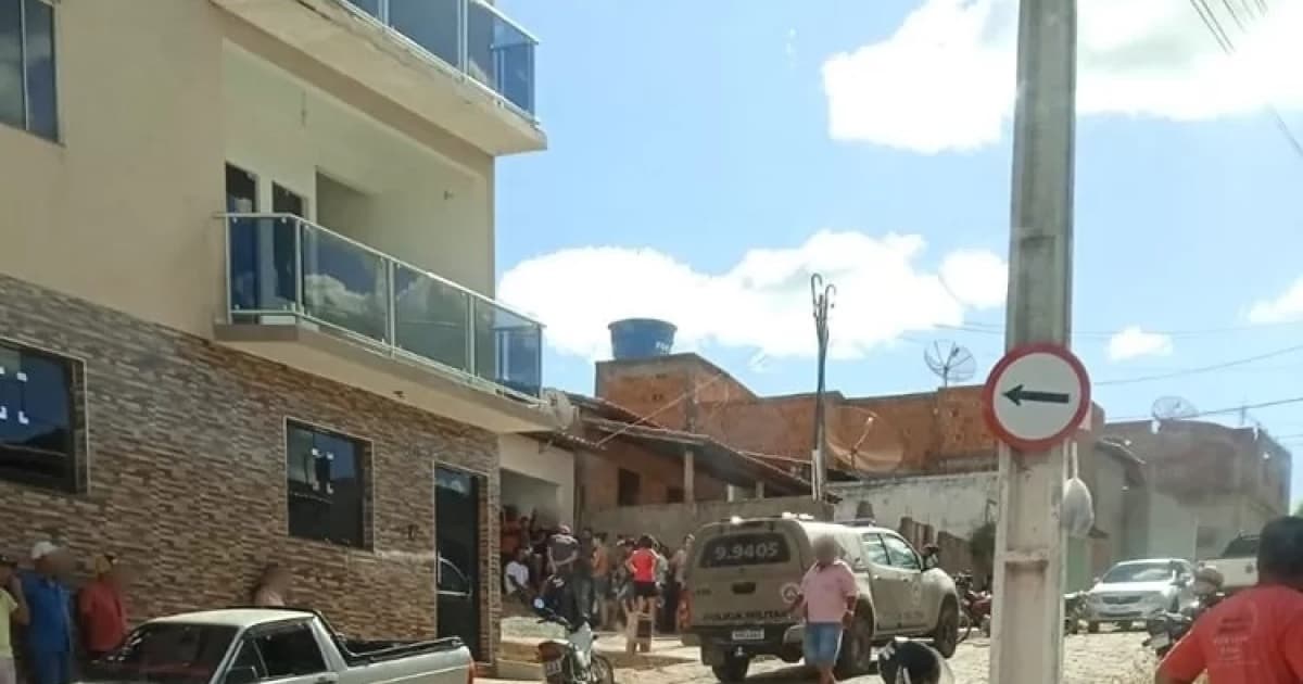 Homem é assassinado a tiros na porta de casa em Igaporã