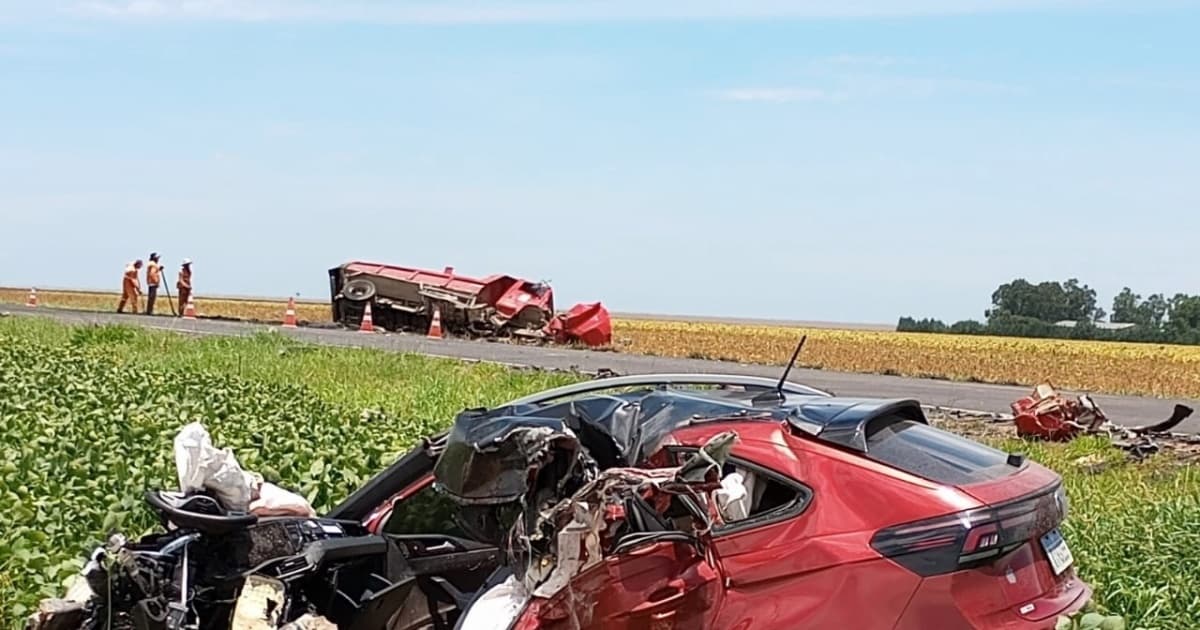 São Desidério: Motorista morre após batida com caminhão na BA-463